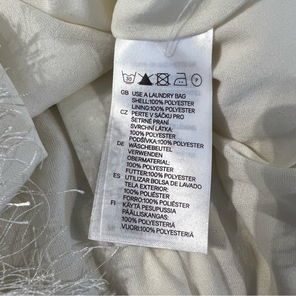 H&M Cream Shimmy Shake Flapper Lined Mini Skirt - Picture 12 of 12